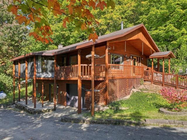 451 W 18 Road