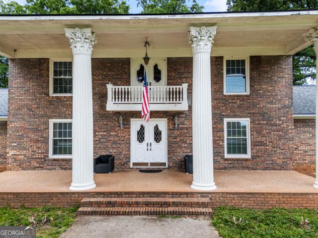 451 Toms Creek Road