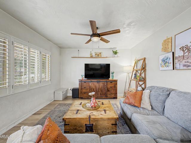 4524 N 24TH Place