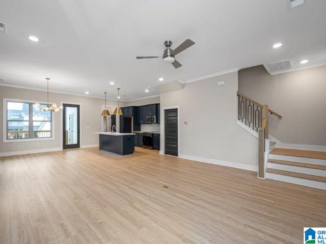 4524 Everlee Parkway