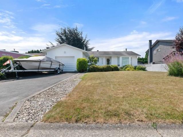 45268 Lenora Crescent, Chilliwack, BC, V2P 7C4 house for sale | Listing ID R3148 | Royal LePage