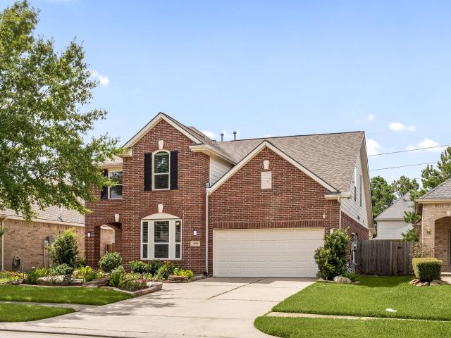 4526 Countrypines Drive