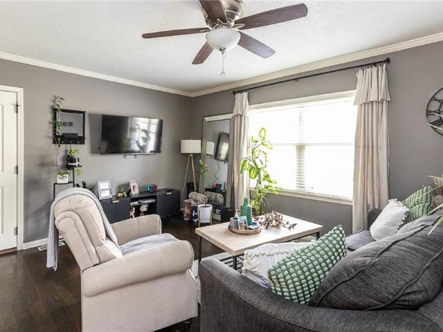 4526 Roanoke Parkway # A