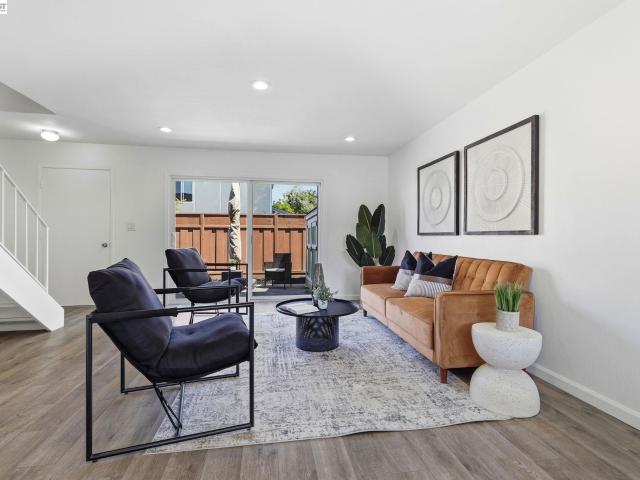 4529 Capewood Terrace