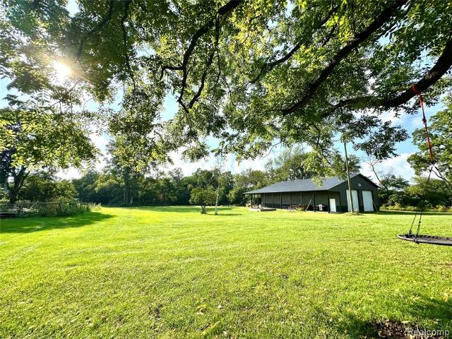 4520 Dutton Road