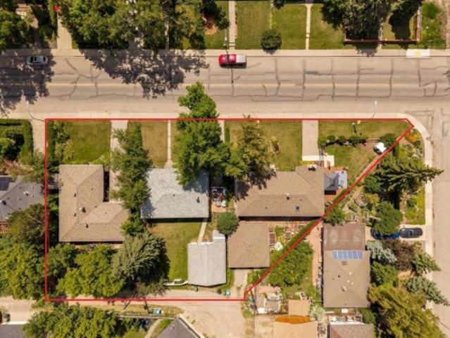 4520 26 Avenue Sw, Calgary, AB, T3E 0P9 house for sale | Listing ID A2327 | Royal LePage