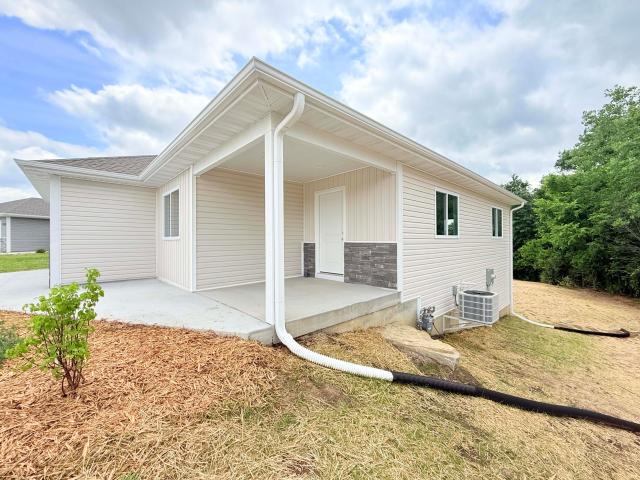 4522 e brookhill dr