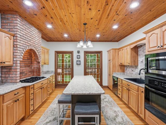 452 Cumberland Cove Rd