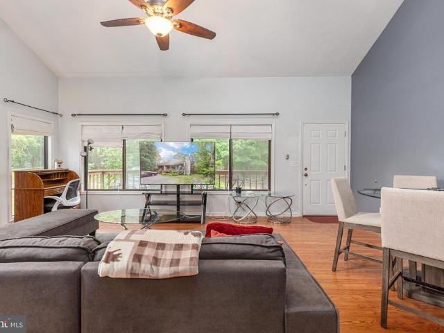 452 B Spitz Lane # B
