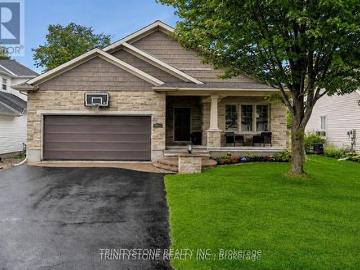 452 Landswood Way, Ottawa, ON, K2S 0A4 house for sale | Listing ID X13478 | Royal LePage