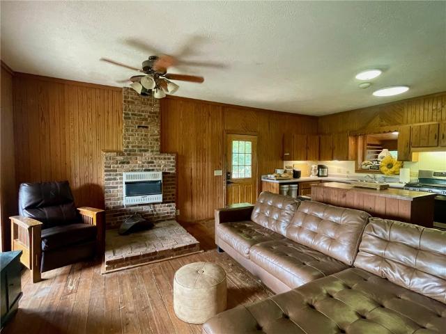452 Marion County 3048