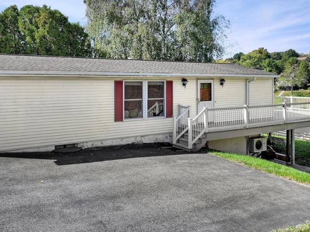 452 Wynonah Drive