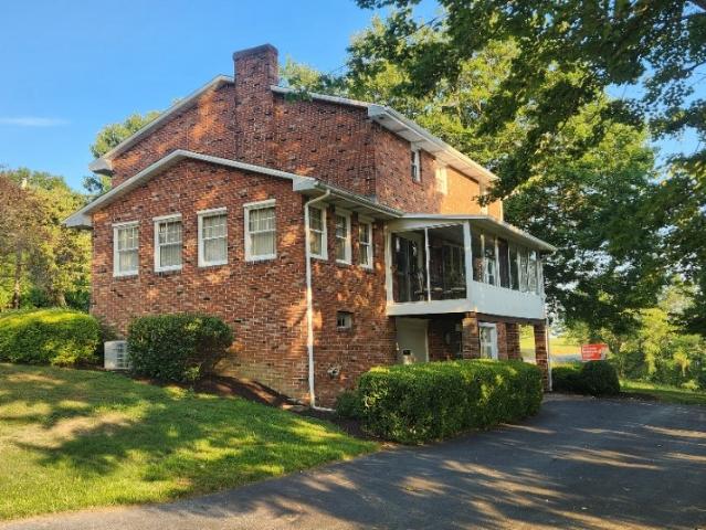 4534 Ellwood Road
