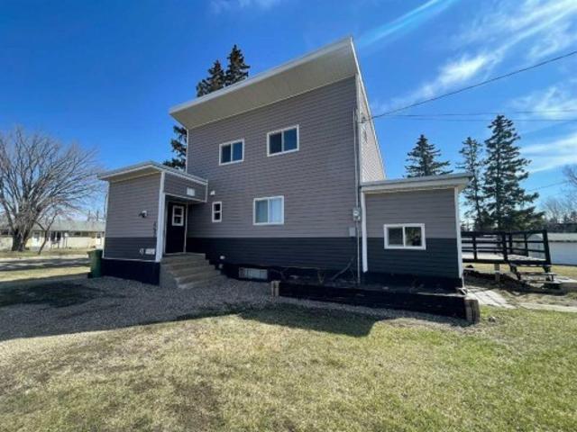 4535 47 Street, Lloydminster, SK, S9V 0J8 house for sale | Listing ID A2291 | Royal LePage