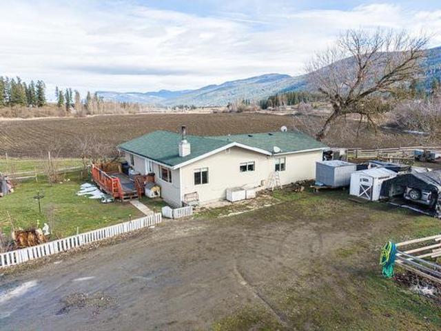 4536 97A Highway, Spallumcheen, BC, V4Y 0S1 house for sale | Listing ID 10380 | Royal LePage