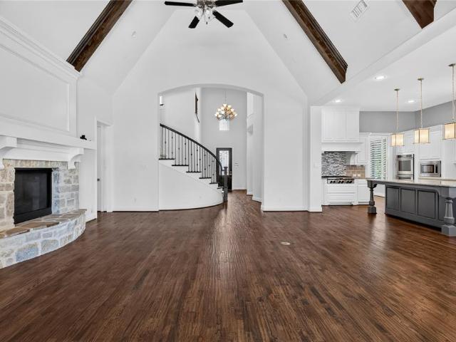 4530 Acacia Parkway