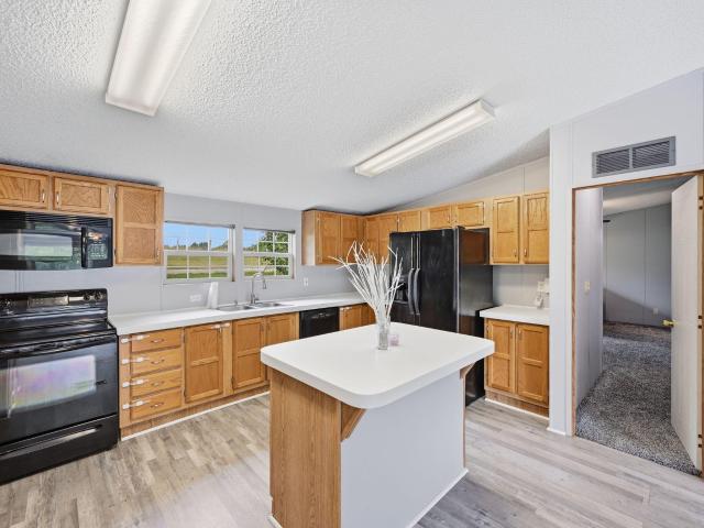4530 Taft HWY