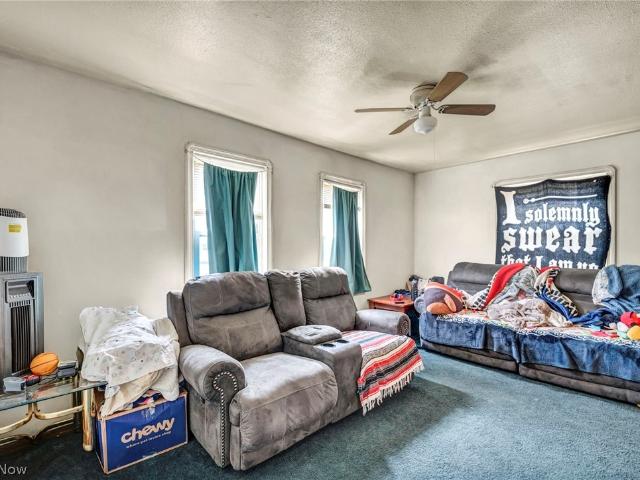 4532 W 150th Street