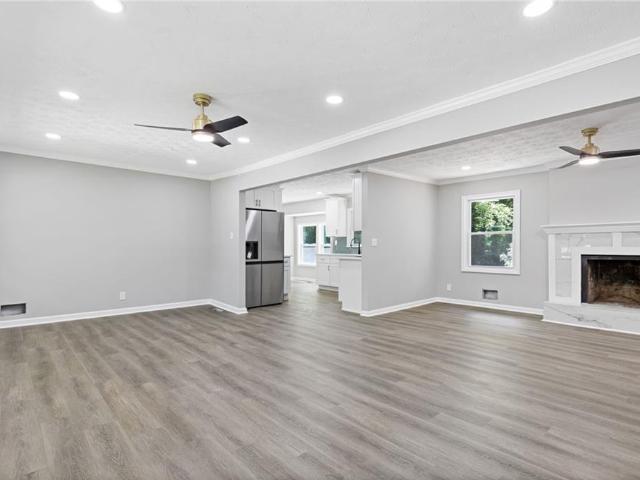453 Edwards Court