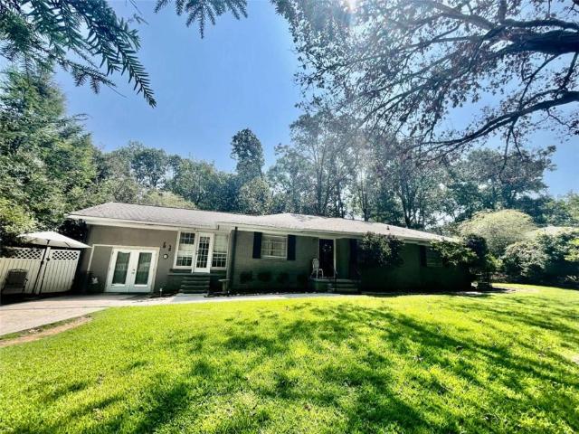 453 Oakland Drive