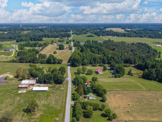 453 Lands Road