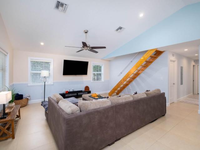 453 Lime Dr, Key Largo, FL 33037 | MLS #620216