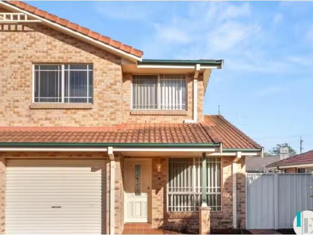 4/53 Pur Pur Avenue, Lake Illawarra Townhouse for rent Listed.