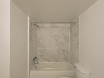 Apartment for rent in Longueuil - Balcony