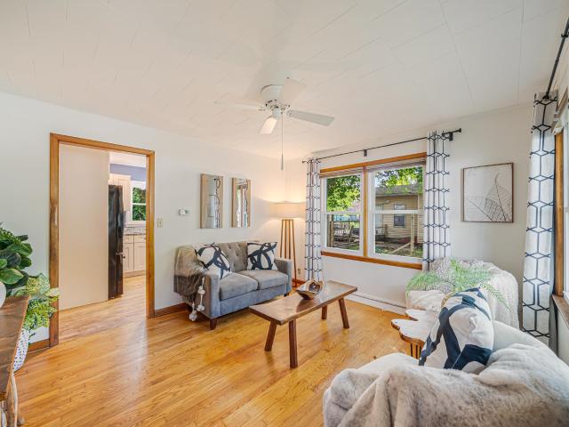 453 W 18TH Avenue