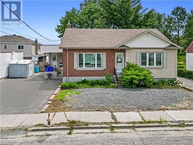453 Victoria Street, Sudbury, ON, P3C 1L1 house for sale | Listing ID 2128 | Royal LePage