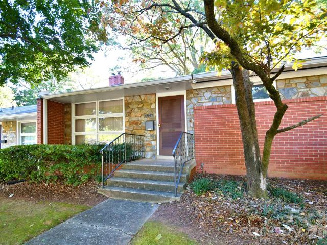 4547 Woodlark Lane