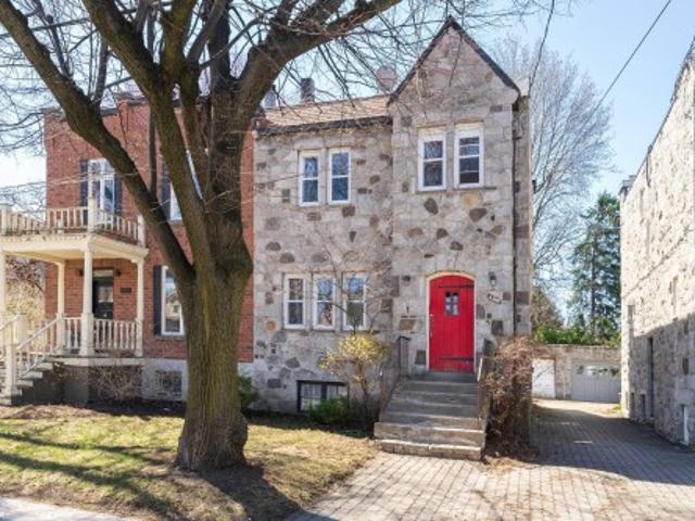 4548 Av. De Mayfair, Montréal Côte Des Neiges/Notre Dame De Grâce, QC, H4B 2E5 house for sale | Listing ID 16003 | Royal LePage