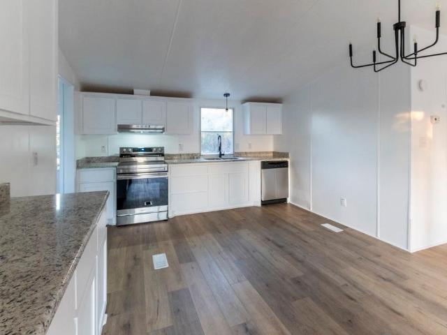 4549 Arrowhead Drive