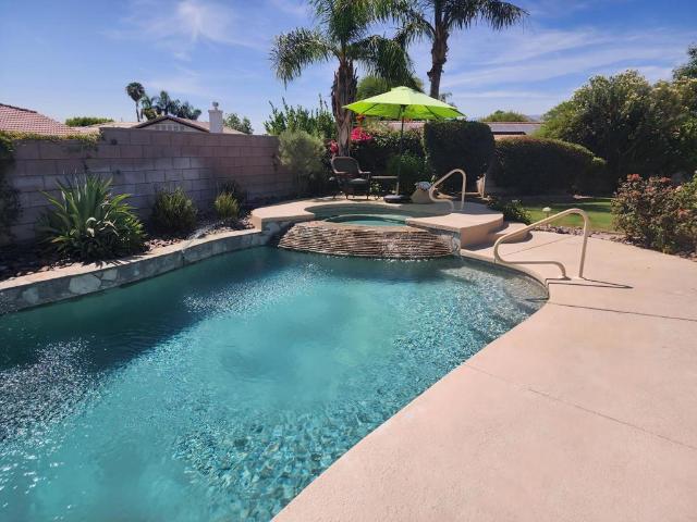 45400 Ashwood Court