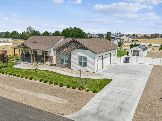 4540 NW Purple Sage Circle