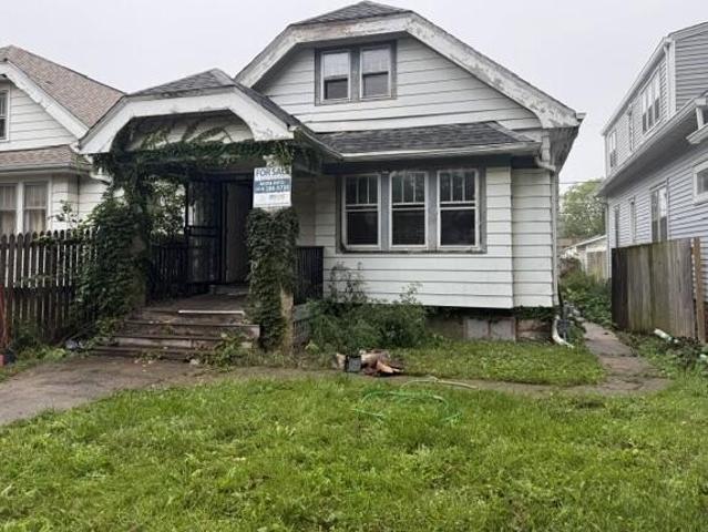 4542 N 37th St, Milwaukee, WI 53209