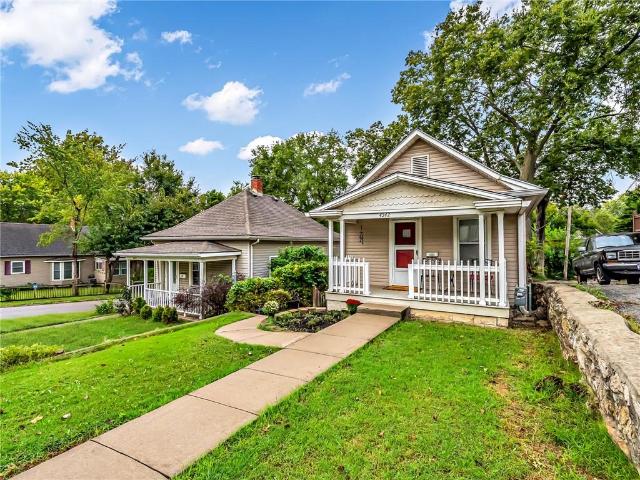 4542 State Line Road