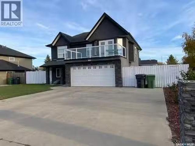 454 Darlington Street E, Yorkton, SK, S3N 4A1 house for sale.