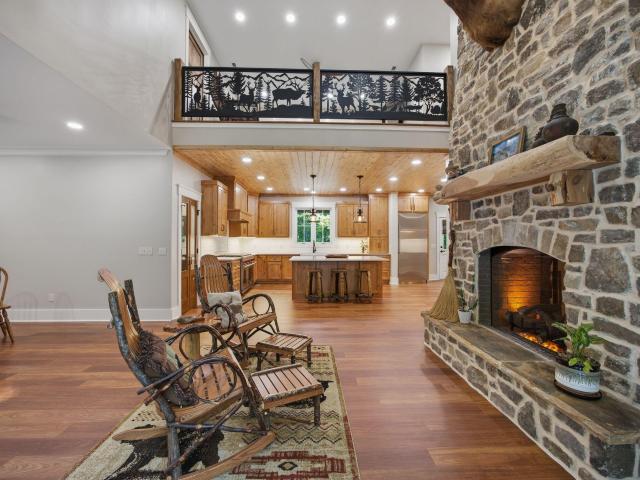 454 Highland Forest Circle