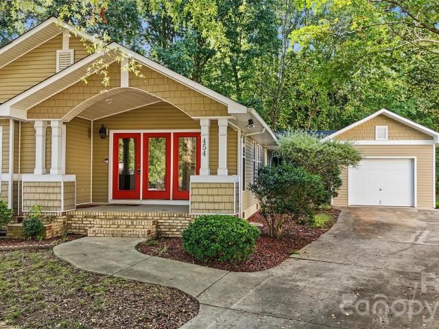 454 Mables Court