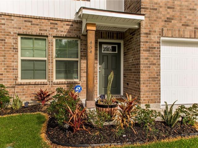 454 Pretty Acres Avenue