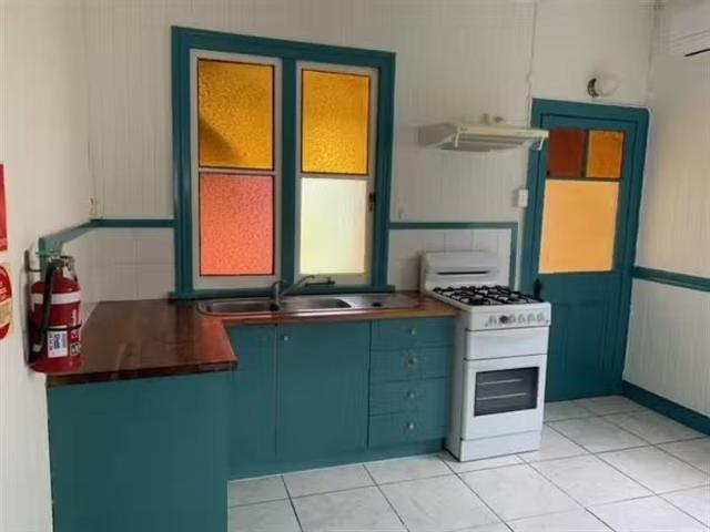 4/54 Redfern Street, WOOLLOONGABBA Apartment for rent Listed.