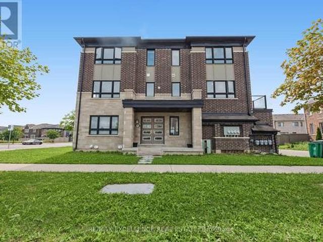 454 Remembrance Road, Brampton, ON, L7A 5E2 house for sale | Listing ID W13812 | Royal LePage