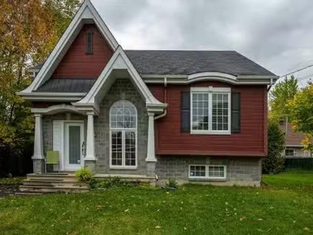 454 Rue Lafleur, Brownsburg Chatham, QC, J8G 2Y7 house for s.