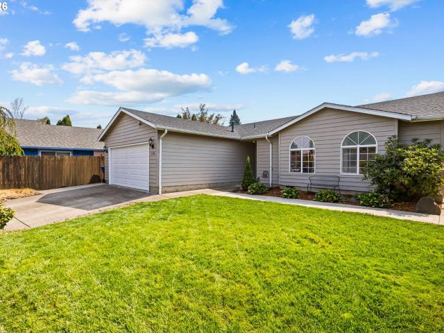 4556 chippewa ct