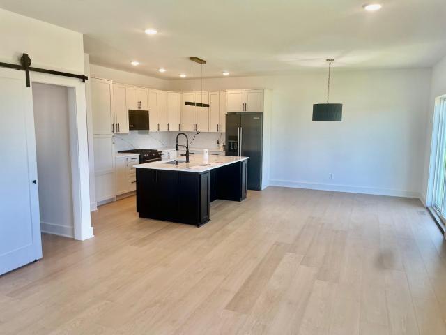 4550 Savanna Trail