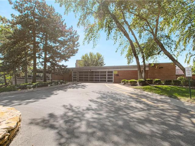 4550 Warwick Boulevard # 1205
