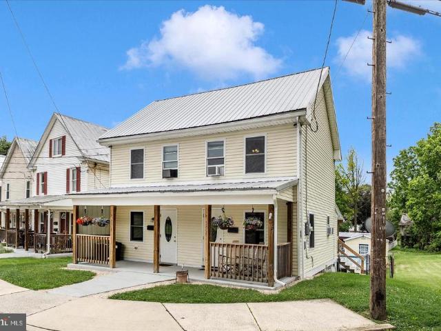 455 457 W 5Th Street