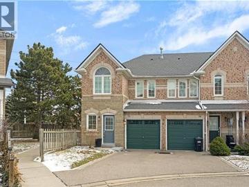 Townhouse for sale in Peel, Ontario - Garden