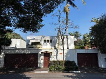 455 Área Útil Casa Alugar, 4 Dormitórios localizado em Campo Belo, São Paulo, São Paulo, 04623000 | Brasil